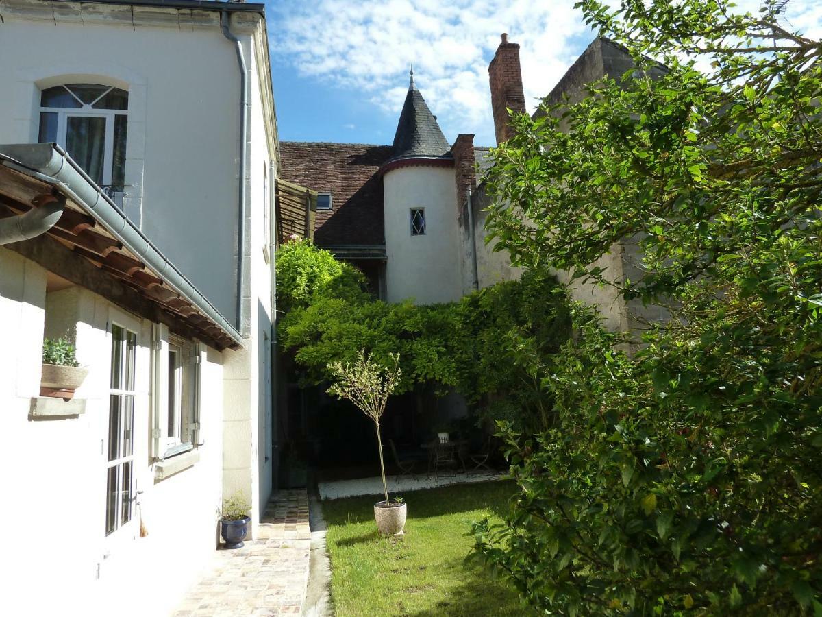 Hotel Le Jardin Andrinople Richelieu Exterior foto